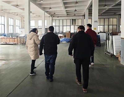 بازدید پیمانکار کانادایی از MIGO GLASS برای راه حل های یک...