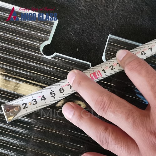 درب دوش شیشه ای فلوت شده