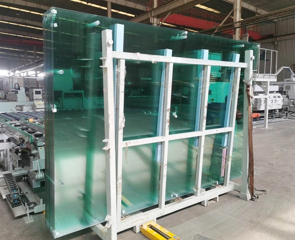 Ultra-Clear Padel Glass