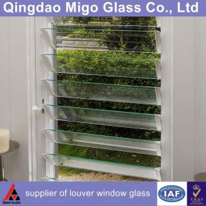 شیشه لوور شفاف شناور