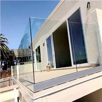 شیشه سکوریت برای نرده های عرشه